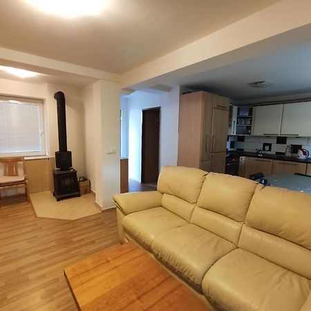 Apartman Hulin, Chrastany - Bily מראה חיצוני תמונה