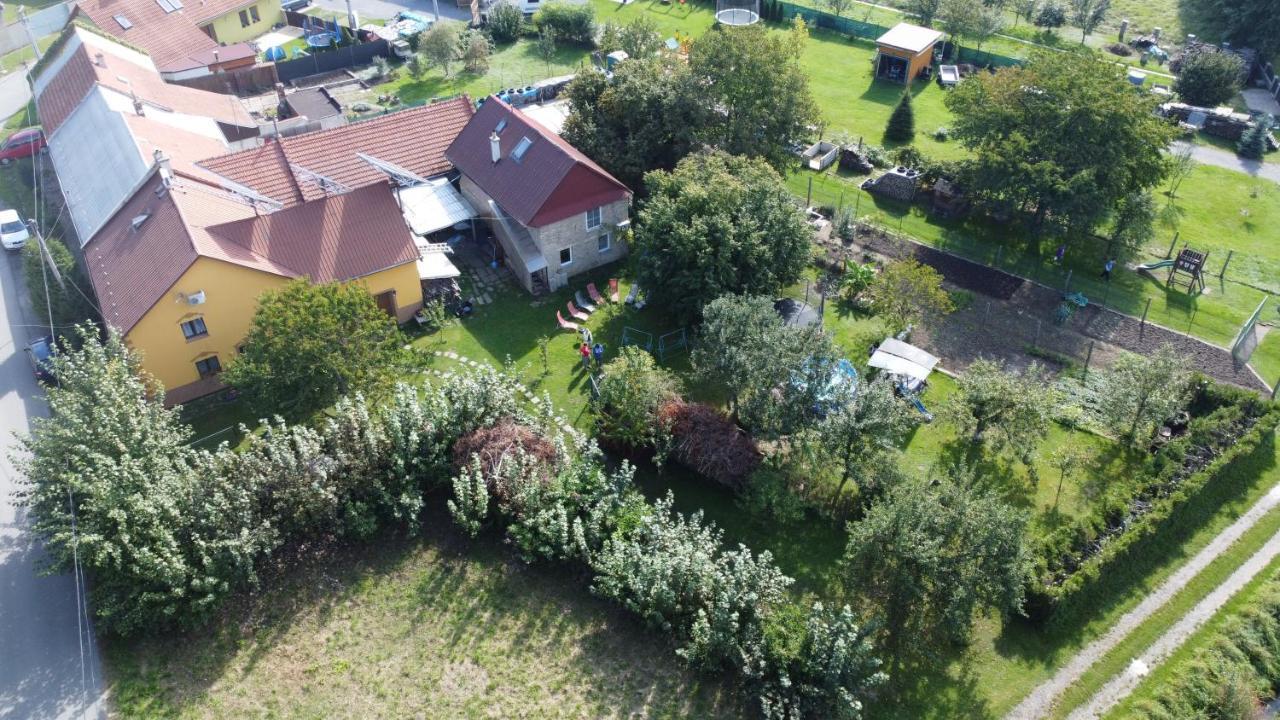 Apartman Hulin, Chrastany - Bily מראה חיצוני תמונה